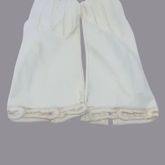 Vintage Antique Leather Gloves White Wrist Lace - Picture 9 of 10